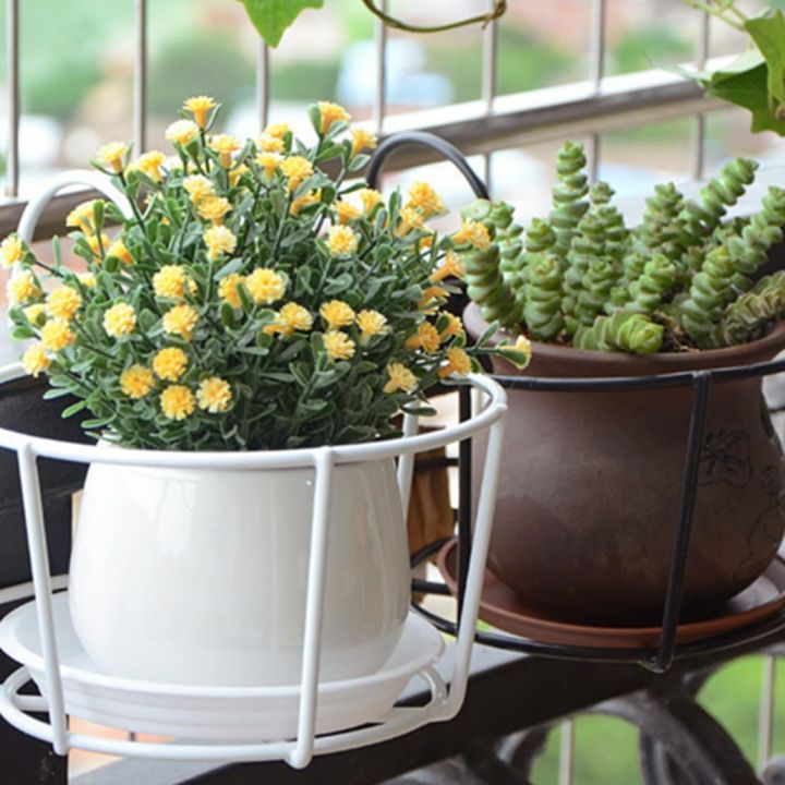 Iron%20Hanging%208%20Inchi%20Flower%20Pot%20Holder%20Balcony%20Flower%20Pot%20Holder%20Round%20Metal%20Planter%20for%20Indoor%20Outdoor%20Garden%20Patio%20Fence%20-%20Image%208