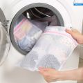 【2023】 3 Size Fine and Coarse Net Zippered Laundry Wash Bags Foldable Delicates Clothing Care Washing Machine Clothes Protection Net. 