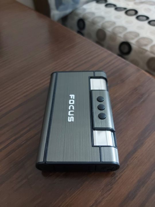 Gas%20Lighter%20Inside%20Cigarete%20Box%20Case%20Cigaretes%20Holder%20Automatic%20Storage%20Box%20-%20Image%203