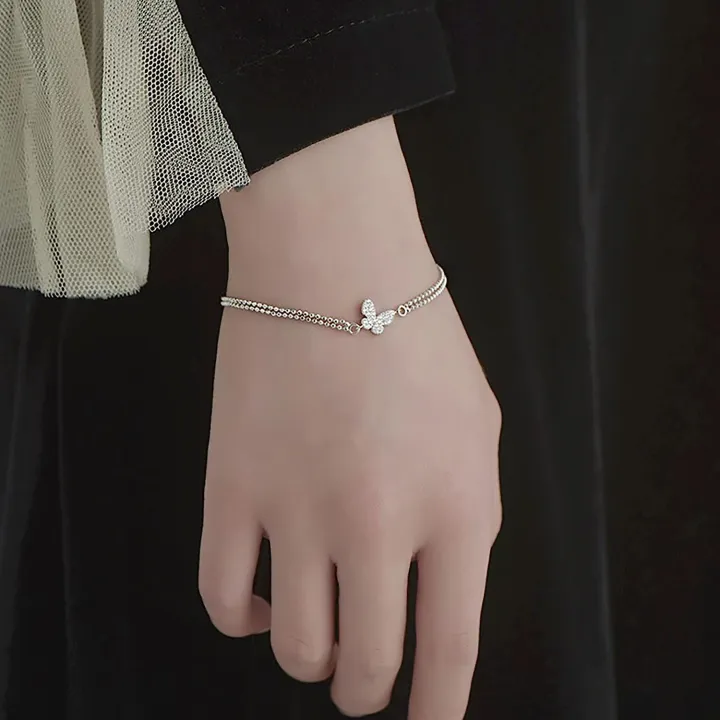 Stylish%20Hand%20Bracelet%20Design%20for%20Girls%20-%20Image%202