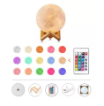3D Moon Lamp 16 Colors Remote & Touch - 15 cm.