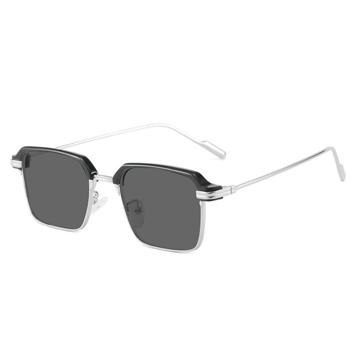 New%20Metal%20Anti-Blue%20Light%20Glasses%20Personalized%20Eyebrow%20Myopia%20Glasses%20Frame%20Men's%20Fashion%20Trendy%20Sunglasses%2021102%20-%20Image%204