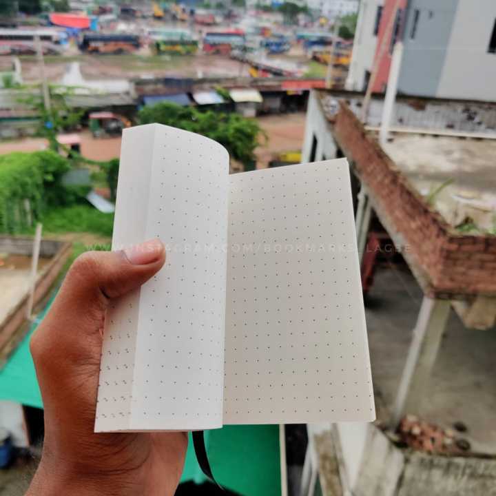 Aesthetic%20Journal%20Dotted%20Notebook%20(5.4%20inch*4%20inch)%20-%20Image%203