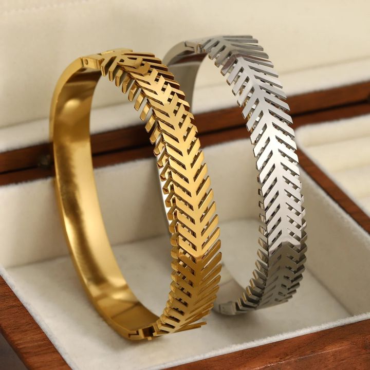 Vintage%20Stainless%20Steel%20Bracelets%20Bangles%20For%20Women%20Girls%20Luxury%20Designer%20Rhinestone%20Chain%20Link%20Cuff%20Bracelet%20Wrist%20Jewelry%20Gift%20-%20Image%206