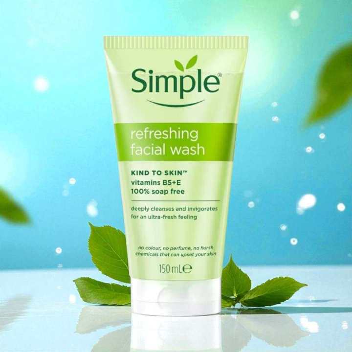 Simple%20Kind%20to%20Skin%20Refreshing%20Facial%20Gel%20Wash-150ml%20-%20Image%204