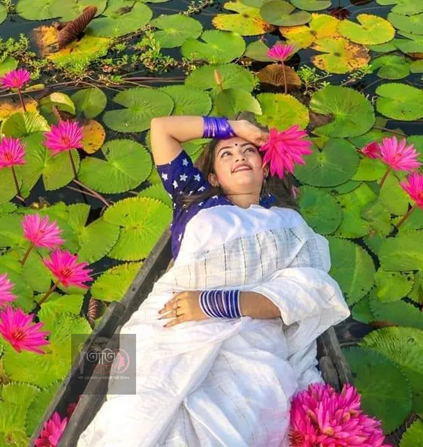 Jhum%20saree%20for%20women%20with%20Tangail%20saree%20(White)%20-%20Image%203