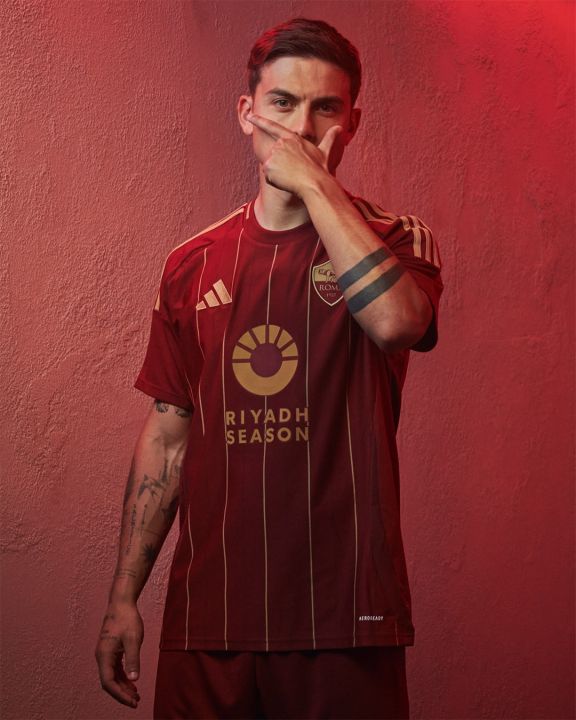 AS%20Roma%202024/25%20Home%20Kit%20Fan%20Edition%20Short%20Sleeve%20Jersey%20-%20Image%203