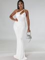 Beyprern Beautiful Sleevless Cut-Out Crystal Party Dress Gowns Glamour Womens Mesh Rhinestone Long Maxi Dress Birthday Outfits.