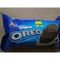 1 pack of Oreo 6 Joro biscuits. 