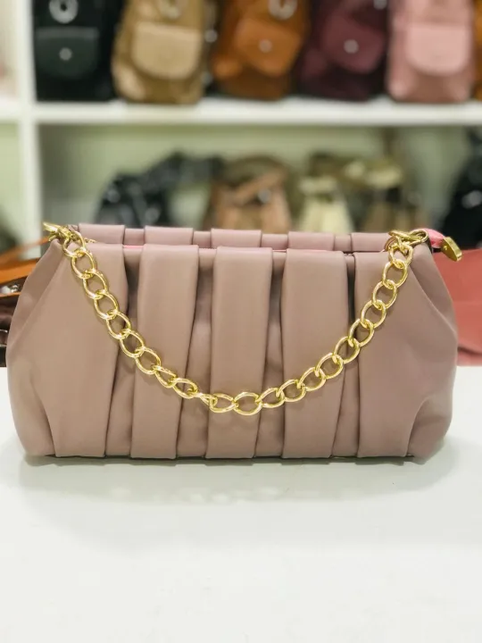 Fashionable,Nwe%20Design%20Hand%20&Sholder%20Parts%20Bag%20for%20Girls%20-%20Image%202