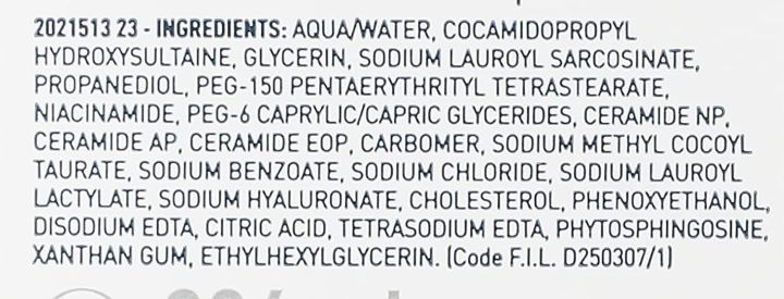 CeraVe%20Foaming%20Facial%20Cleanser%20For%20Normal%20To%20Oily%20Skin%20236ml%20-%20Image%207