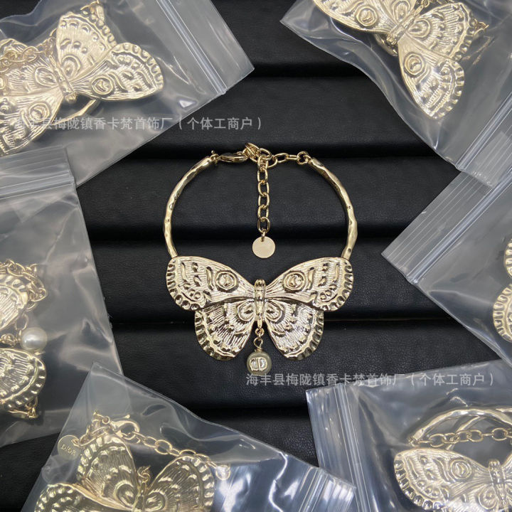 Di%20Home%20CD%20Pearl%20Star%20Bracelet%20Women's%20D%20Home%20High%20Edition%20Diamond%20Butterfly%20Enamel%20Bracelet%20Vintage%20Pig%20Nose%20Bracelet%20-%20Image%203