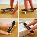 1PC Kids Children Mini Finger Board Fingerboard Skate Boarding Toys Children Gifts Party Favor Toy. 