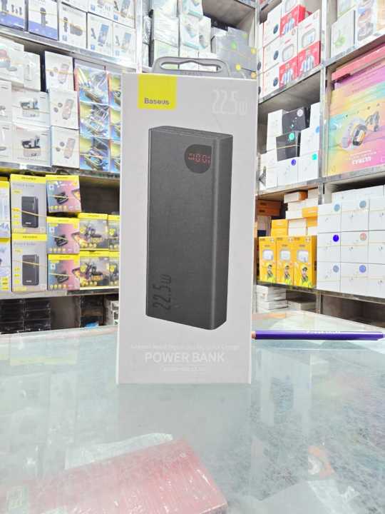 ADAMAN%20METAL%20DIGITAL%20DISPLAY%20POWER%20BANK%2022.5w%20-%2020000MAH%20-%20BLACK%20-%20Image%203