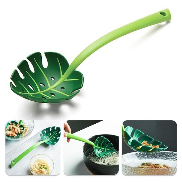 Serving jungle Spoon Leaf Design