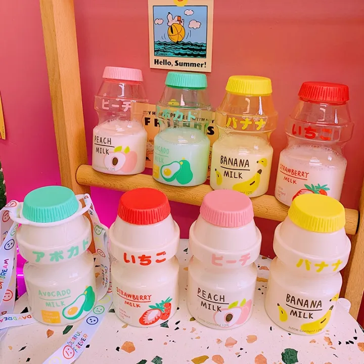 Ins%20480ml%20Cute%20Fruit%20Water%20Bottle%20BPA%20Free%20Fashion%20Strawberry%20Milk%20Water%20Bottles%20Portable%20Heat%20Resistant%20Plastic%20Drinking%20Cups%20-%20Image%203