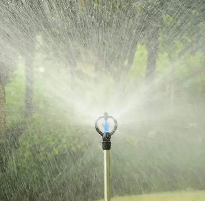1-Pc%20Half%20(0.5)%20Inch%20Size%20External%20or%20Male%20Thread%20Plastic%20Micro%20Sprinkler%20Plastic%20Body%20For%20Field%20Crops,%20Vegetables,%20Garden%20Irrigation.%20-%20Image%208