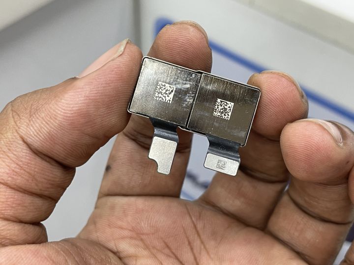 iPhone%20XS%20/%20XS%20Max%20Original%20Back%20Camera%20Module%20%E2%80%93%20Pulled%20from%20Original%20Device%20&%20Tested%20-%20Image%203