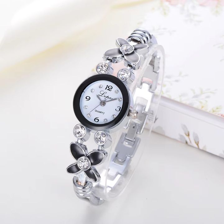 Stylish%20&%20Fashionable%20new%20%20Elegant%20Rhombus%20Mirror%20Original%20Quartz%20Ladies%20Watch%20-%20Image%202