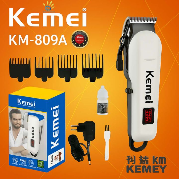 Kemei%20KM-809A%20is%20a%20professional-grade%20hair%20clipper%20featuring%20a%20digital%20display%20and%20dual%20AC/DC%20power%20for%20smooth%20and%20powerful%20trimming.%20-%20Image%204