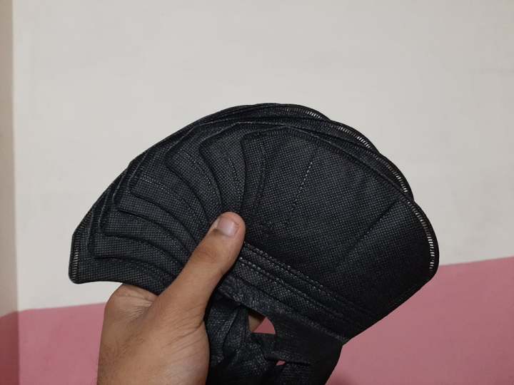 3D%20Disposable%20Mask%20(Black)%203%20ply%20Face%20Mask%20Respirator%201BOX-50pcs%20-%20Image%203