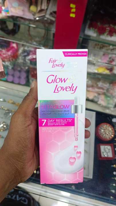 100%20gm%20Glow%20&%20Lovely%20Vitaglow%20Multibitamin%20Serum%20cream%20International%20UAE%20product%20used%20for%20female%20-%20Image%203