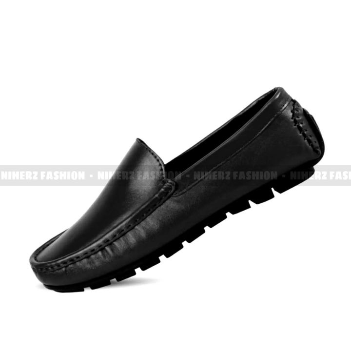 Premium%20Loafer%20Shoes%20Classic%20Leather%20Loffer%20Shoe%20for%20Men%20(Socks%20Free)%20-%20Image%205