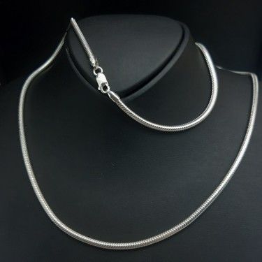 Fashionabl%20Silver%20Snake%20Chain%20For%20Man-%20Silver%20Snake%20Chain%20For%20Men%20-%20Image%205