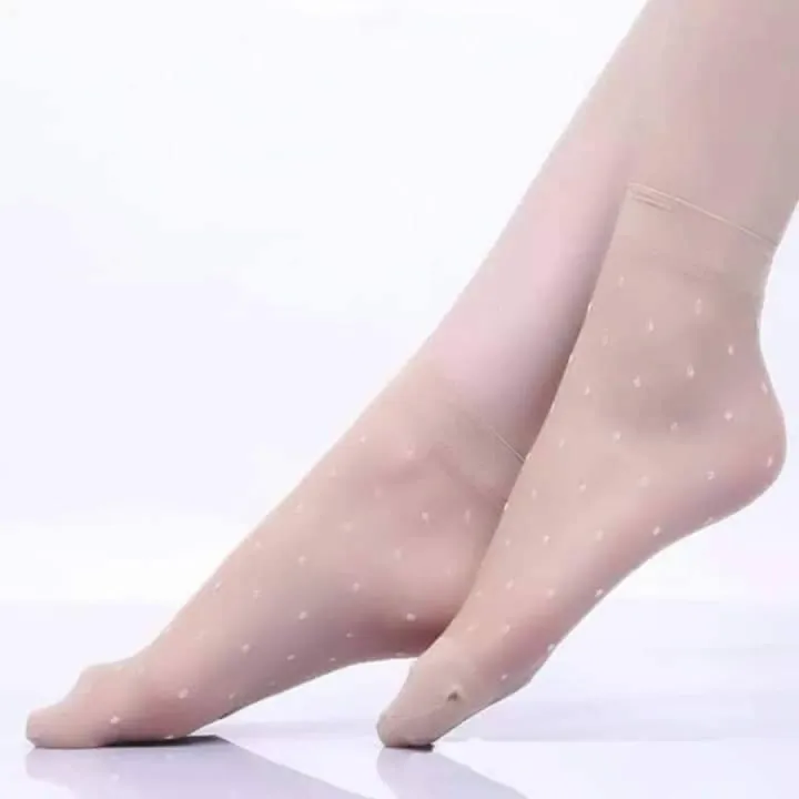 Best%20Nylon%20Cotton%20Socks%20for%20Girls%20and%20Women,%20Soft,%20Comfortable,%20Trendy%20-%20Image%202