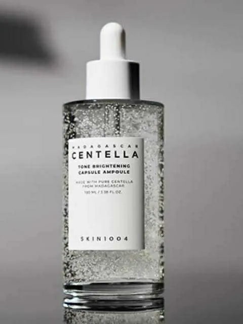 SKIN1004%20Madagascar%20Centella%20Tone%20Brightening%20Capsule%20Ampoule%20100ml%20-%20Image%202