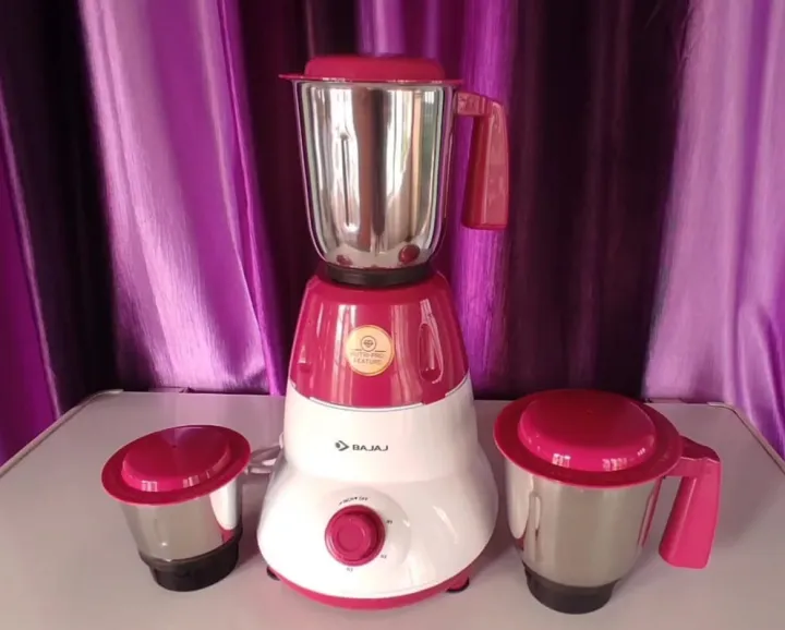 Bajaj%20GX%203702%20750W%20Mixer%20Grinder%20with%20Anti-Bacterial%20Coating%20and%20Nutri-Pro%20Feature,%203%20Jars,%20Crimson%20Red%20-%20Image%204