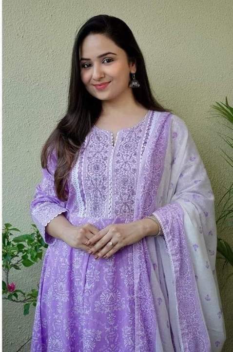 Dress%20Violet%203%20Pcs%20Trendy%20Design%20for%20Women%20and%20Girls%20Premium%20Quality%20Stitched%20Fabric%20-%20Image%209