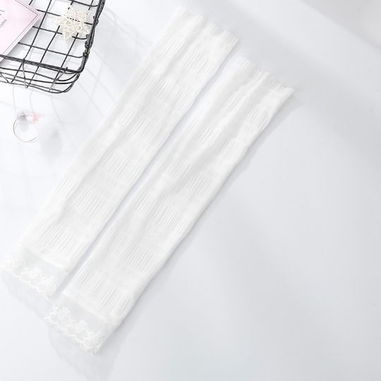 Fingerless%20Hand%20socks%20for%20women%20Sun%20Protective%20Lace%20fingerless%20gloves%20for%20women%20Lebas%20E%20Tayibah%20-%20Image%204