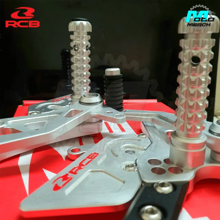 RCB%20S2%20V2%20Single%20Footrest%20Footpeg%20NEW%20for%20R15V3/MT15%20with%20brake%20pedal%20gear%20shifter%20SILVER%20-%20Image%205