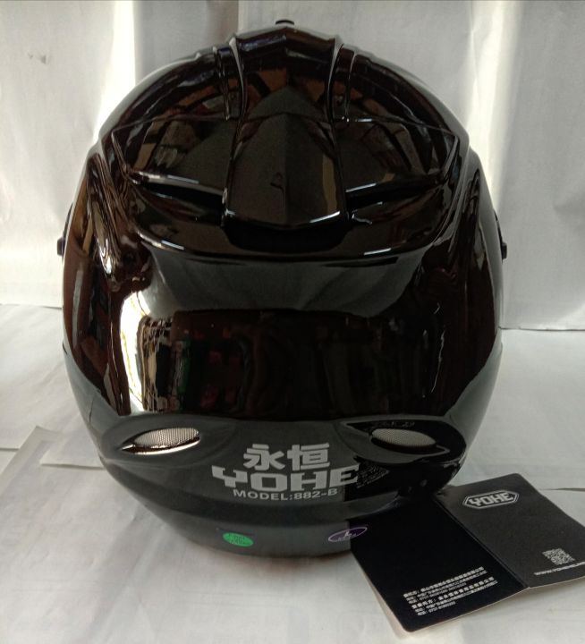 Yohe%20Halface%20Shiny%20Black%20Helmet:%20Stylish%20&%20Protective%20Motorcycle%20Helmet%20for%20Your%20Riding%20Adventures%20-%20Image%206