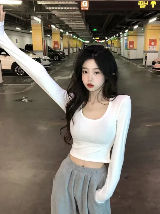 Simple%20White%20Shoulder%20U%20Collar%20Threaded%20Long%20Sleeve%20T%20T-shirt%20Women's%20Outer%20Wear%20Inner%20Wear%20Hot%20Girl%20Top%20Short%20All-Match%20Bottoming%20Shirt%20-%20Image%205