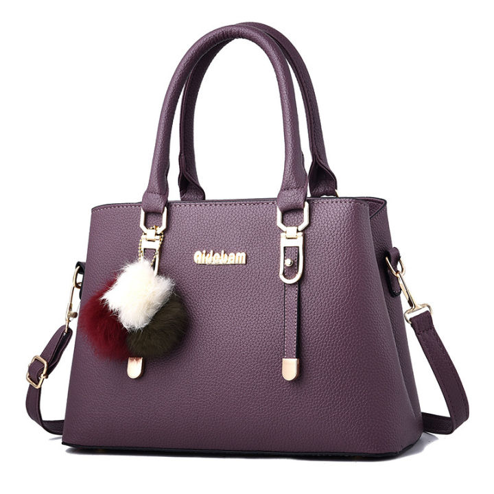 %E3%80%8ECross-border%20women's%20bag%E3%80%8F%20large-capacity%202021%20European%20and%20American%20new%20fashion%20women's%20handbag,%20hairball%20shoulder%20bag,%20crossbody%20bag%20-%20Image%203