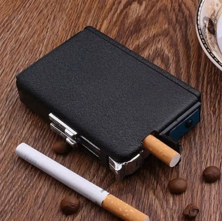 Old%20Model%20Cigarette%20Case%20with%20Gas%20Refillable%20Lighter%20-%20Image%202
