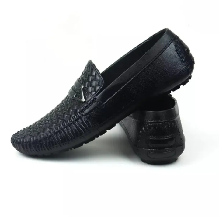 Rubber%20Mixed%20Water%20Proof%20Slip%20On%20Loafer%20Shoes%20For%20Men%20With%20Excellent%20Look%20-%20Image%204