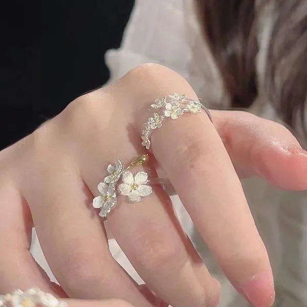 Retro%20Silver%20Color%20Flower%20Adjustable%20Ring%20for%20Women%20French%20Iris%20Flower%20Open%20Rings,%20Fashion%20Jewelry-%20Ring%20For%20Girls%20-%20Image%206