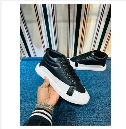 Indispensable%20-Hot%20Collection%20Stylish%20and%20Fashionable%20Winter%20and%20Summer%20Exclusive%20Sneakers%20Converse%20Shoes%20for%20Men-%20Innovative%20by%20Bag%20And%20Shoes%20-%20Image%203
