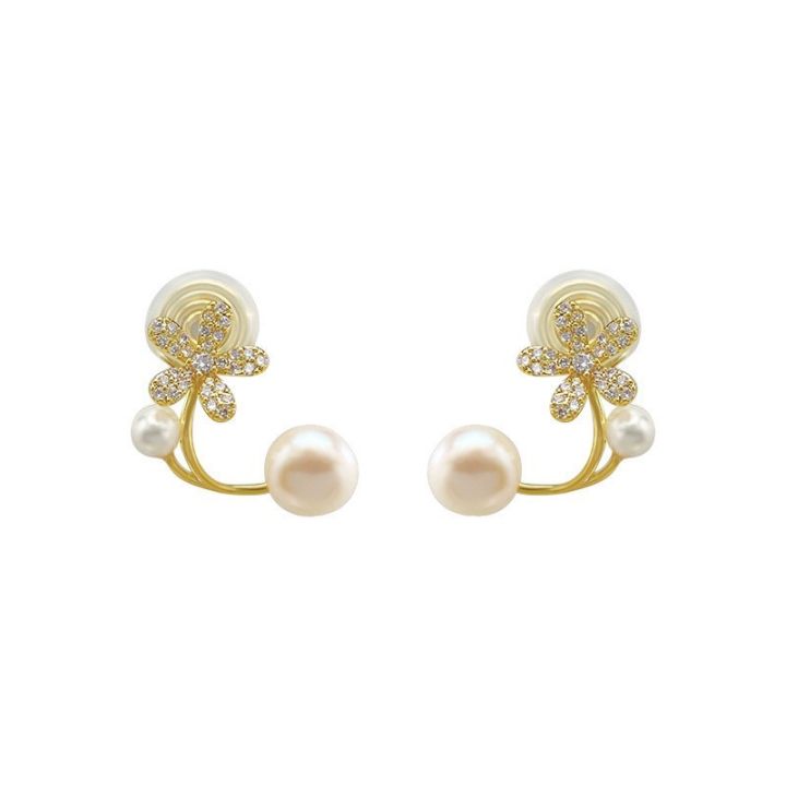 Shokhi%20Fashion%20Korean%20Earrings%20Light%20Luxury%20Flower%20Pearl%20Earrings%20for%20Girls/%20Women%20-%20Image%207