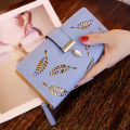 Women's Wallet high quality material Long lasting use Fashionable Clutch Bag Hollow Leaves Zipper Buckle Wallet Women's Bag.