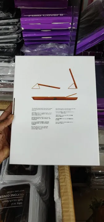 Apple%20iPad%20Pro%2011"%20(2018)%20%20(11-inch,%201st%20generation)%20Smart%20Case%20-%20Image%203