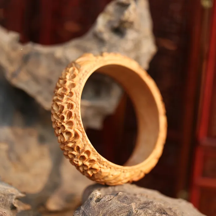 High%20Quality%20Peach%20Bracelet%20Female%20Handmade%20Carved%20Wooden%20Bracelet%20Women%20Jewelry%20Girls%20Bracelet%20Folk%20Style%20Female%20Lovers%20Gift%20-%20Image%202