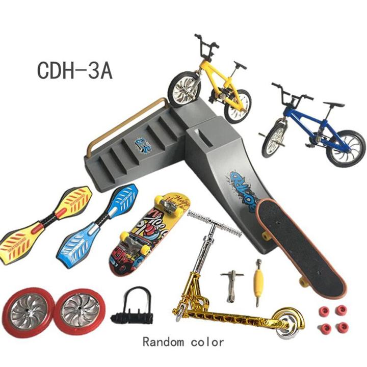 【Happy baby toy store】Two Wheel scooter deck bmx Fingertip Fingerboard shoes mini ramp skateboarding skate bicycle Set Gifts