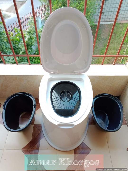 Plastic High Commode With Bucket (RFL) 1 Piece