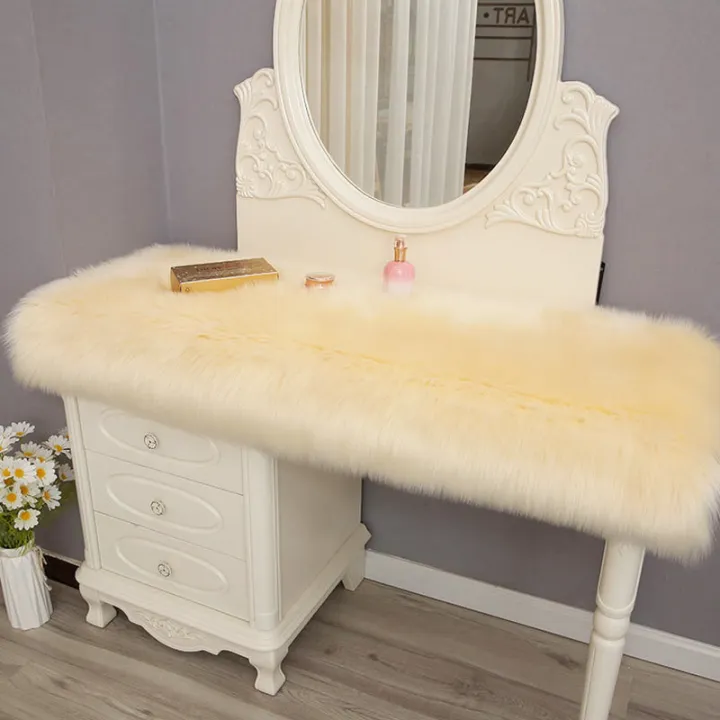 Plush%20dressing%20table%20cushions,%20table%20tops,%20hairy%20tablecloths,%20tablecloths,%20Internet%20celebrity%20ins,%20imitation%20wool%20decorations,%20dresser%20mats%20-%20Image%204