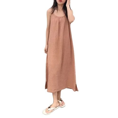 Chic%20Side%20Split:%20Casual%20Cotton%20Crepe%20Sundress%20for%20Warm%20Weather%20Adventures%20-%20Image%202