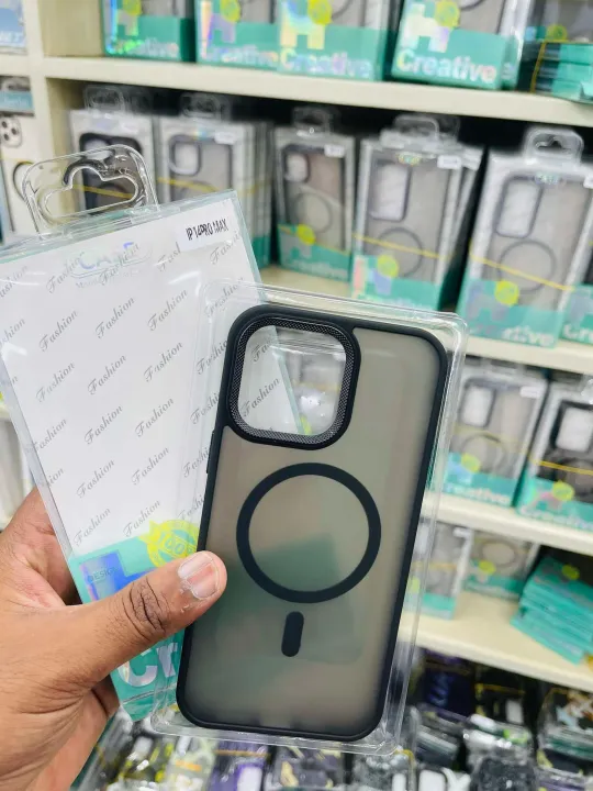 Magnetic%20Luxury%20Matte%20Translucent%20Armor%20Shockproof%20Case%20For%20iPhone%2014%2013%2012%2011%2015%20Pro%20Max%20Plus%20For%20Magsafe%20Wireless%20Charge%20Cover%20-%20Image%202